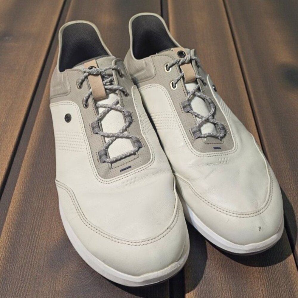 FootJoy Mens  Stratos Golf Shoes Sz 11.5  READ Small Scuff on Toe